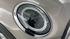 MINI Hatchback 1.5 Cooper Classic 3dr Auto Petrol Hatchback